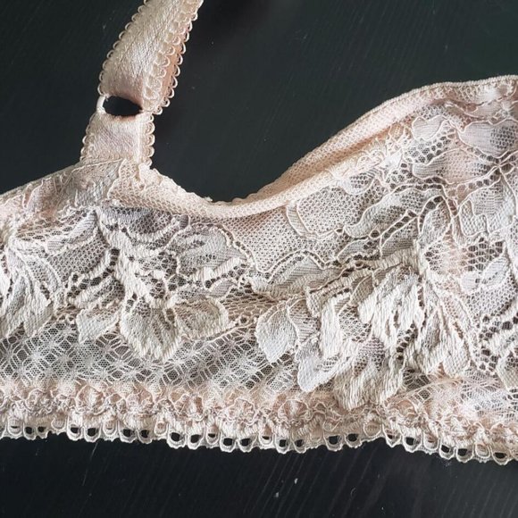 Wacoal Women's Arabesgue Underwire Bra - Picture 4 of 9